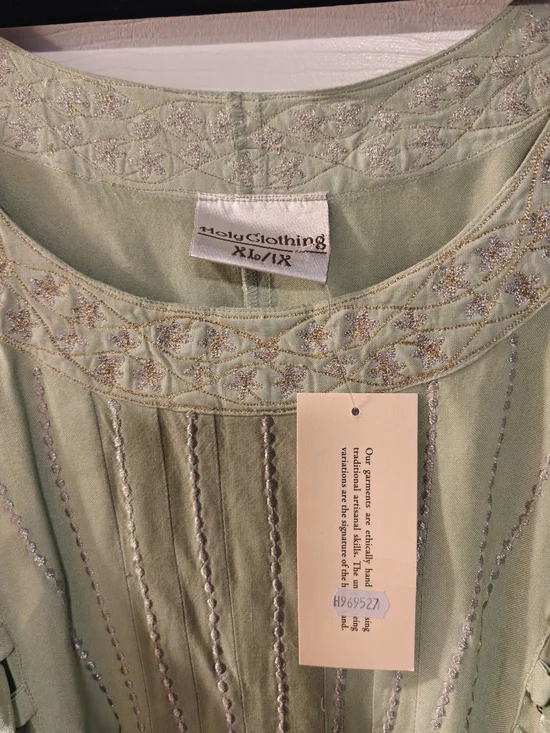 Holy Clothing Elinor Maxi Dress Spring Basil - Picture 2 of 7